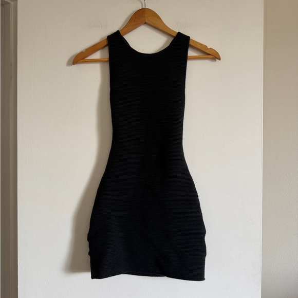 Abercrombie & Fitch Black Scuba Cross-Back Elevated Knit Mini Dress size XS - Picture 4 of 8